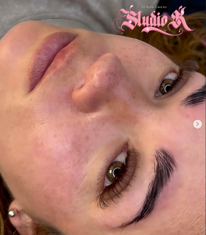 Extensiones de pestañas en Studio K, Ecatepec